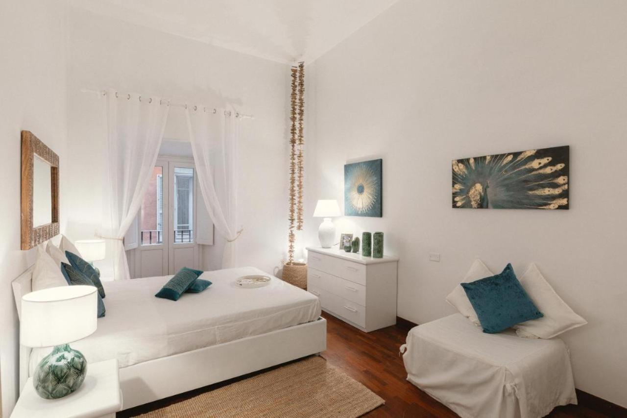 Via Frattina Love Apartment Rome Exterior photo
